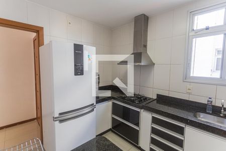 Cozinha de apartamento à venda com 4 quartos, 189m² em Sagrada Família, Belo Horizonte
