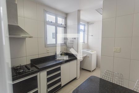 Cozinha de apartamento à venda com 4 quartos, 189m² em Sagrada Família, Belo Horizonte