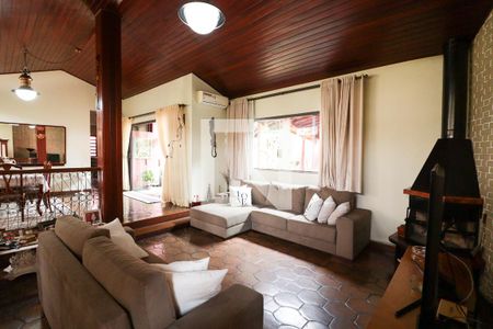 Sala de casa à venda com 5 quartos, 703m² em Vila Ester (zona Norte), São Paulo