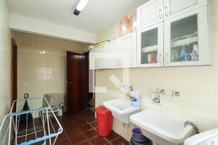 Área de Serviço de casa à venda com 5 quartos, 703m² em Vila Ester (zona Norte), São Paulo