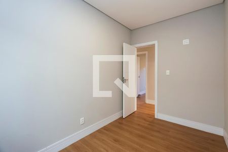 Quarto 1 de casa para alugar com 3 quartos, 125m² em Glória, Belo Horizonte