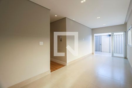 Sala de casa para alugar com 3 quartos, 125m² em Glória, Belo Horizonte