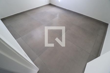 Quarto 1 de apartamento para alugar com 2 quartos, 45m² em Shopping Park, Uberlândia