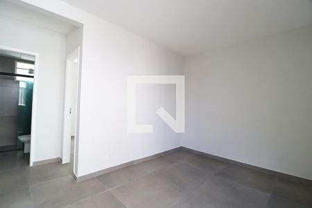 Sala de apartamento para alugar com 2 quartos, 45m² em Shopping Park, Uberlândia