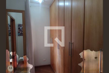 Casa à venda com 4 quartos, 440m² em Vila Carrão, São Paulo