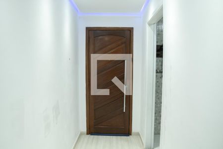 Corredor de apartamento à venda com 2 quartos, 60m² em Irajá, Rio de Janeiro