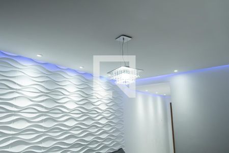 Sala de apartamento à venda com 2 quartos, 60m² em Irajá, Rio de Janeiro