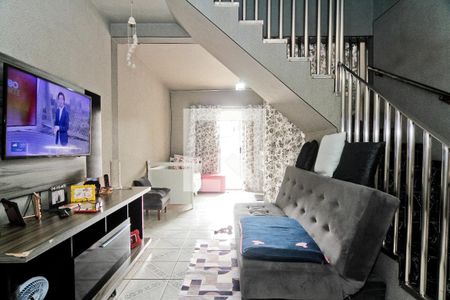Sala de casa à venda com 3 quartos, 150m² em Vila Pereira Cerca, São Paulo