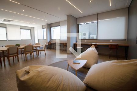 Área comum de kitnet/studio para alugar com 1 quarto, 44m² em Pinheiros, São Paulo