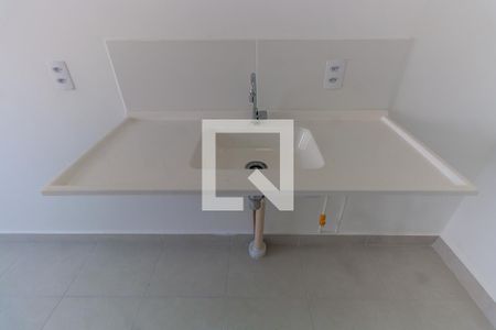 Sala/Cozinha de apartamento para alugar com 2 quartos, 36m² em Vila Graciosa, São Paulo