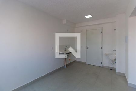 Sala/Cozinha de apartamento para alugar com 2 quartos, 36m² em Vila Graciosa, São Paulo