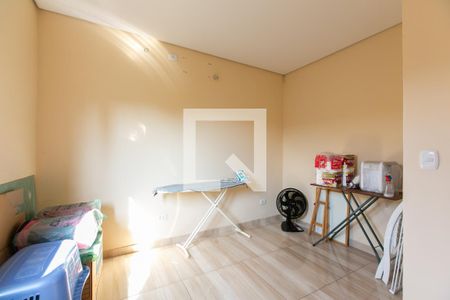 Quarto 4 de casa para alugar com 6 quartos, 250m² em Vila Campanela, São Paulo