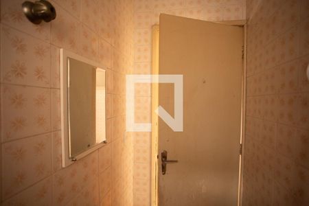 Banheiro de casa à venda com 3 quartos, 168m² em Vila Vitorio Mazzei, São Paulo