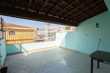 Varanda de casa à venda com 3 quartos, 168m² em Vila Vitorio Mazzei, São Paulo