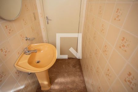 Lavabo de casa à venda com 3 quartos, 168m² em Vila Vitorio Mazzei, São Paulo