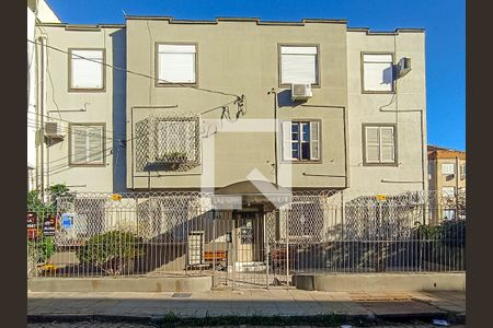 Fachada e placa de apartamento para alugar com 2 quartos, 60m² em Santo Antônio, Porto Alegre