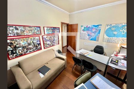 Quarto 1 de apartamento à venda com 3 quartos, 70m² em Santa Branca, Belo Horizonte