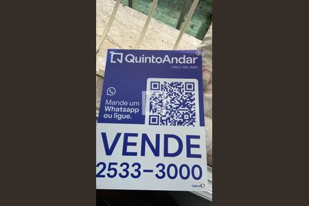 Placa instalada de apartamento à venda com 4 quartos, 160m² em Cidade Nova, Belo Horizonte