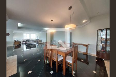 Apartamento à venda com 411m², 4 quartos e 3 vagasCopa
