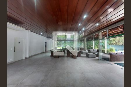 Apartamento à venda com 411m², 4 quartos e 3 vagasÁrea comum - Salão de Festas