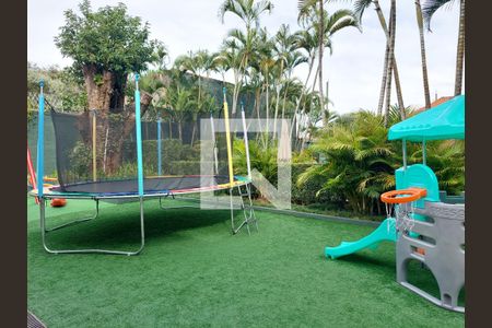 Apartamento à venda com 411m², 4 quartos e 3 vagasÁrea Comum - Playground