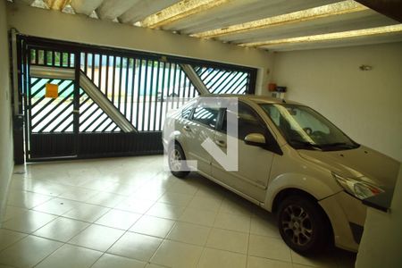 Garagem de casa à venda com 3 quartos, 250m² em Suiço, São Bernardo do Campo