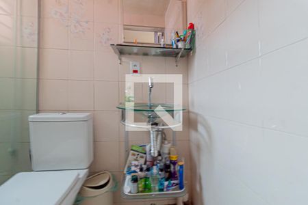 Banheiro de apartamento à venda com 2 quartos, 50m² em Itaquera, São Paulo