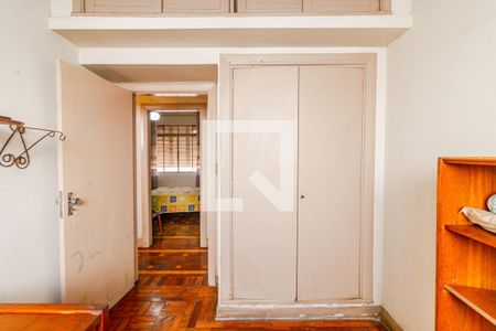 Quarto 2 de casa para alugar com 3 quartos, 200m² em Pinheiros, São Paulo