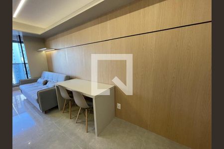 Sala de kitnet/studio para alugar com 1 quarto, 25m² em Sumarezinho, São Paulo