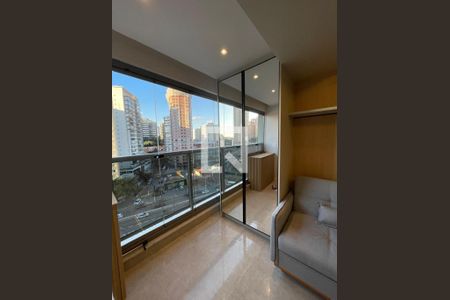 Varanda de kitnet/studio para alugar com 1 quarto, 25m² em Sumarezinho, São Paulo