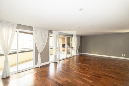 Sala de apartamento para alugar com 4 quartos, 220m² em Indianópolis, São Paulo