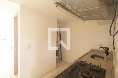 Cozinha de casa de condomínio para alugar com 2 quartos, 100m² em Guaratiba, Rio de Janeiro