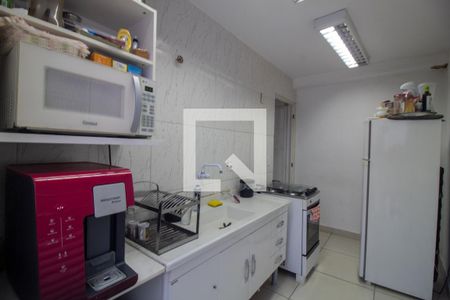 Cozinha de casa para alugar com 5 quartos, 253m² em Jardim das Acácias, São Paulo