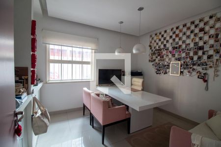 Quarto 1 de casa para alugar com 5 quartos, 253m² em Jardim das Acácias, São Paulo