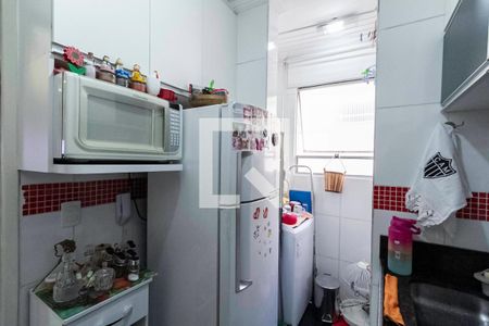 Cozinha e Área de Serviço de apartamento à venda com 2 quartos, 53m² em Castelo, Belo Horizonte