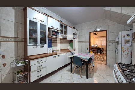 Cozinha de apartamento à venda com 3 quartos, 100m² em Vila Camilópolis, Santo André