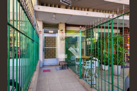 Fachada e portaria de apartamento à venda com 2 quartos, 70m² em São Francisco Xavier, Rio de Janeiro