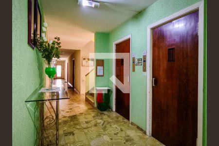 Fachada e portaria de apartamento à venda com 2 quartos, 70m² em São Francisco Xavier, Rio de Janeiro