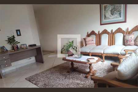 Casa à venda com 4 quartos, 320m² em Chácara Santo Antônio (Zona Leste), São Paulo