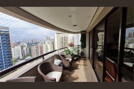 Apartamento à venda com 4 quartos, 250m² em Vila Andrade, São Paulo