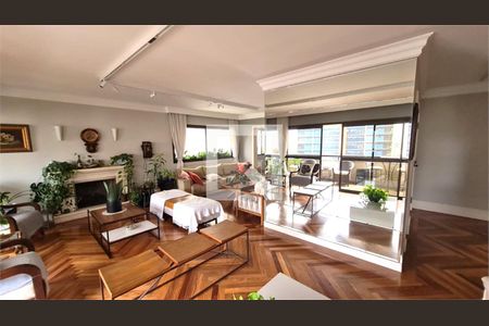 Apartamento à venda com 4 quartos, 250m² em Vila Andrade, São Paulo