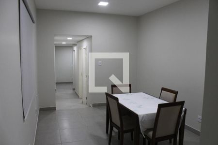 Casa à venda com 3 quartos, 210m² em Campo Belo, São Paulo