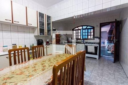 Casa à venda com 2 quartos, 107m² em Ferreira, São Paulo