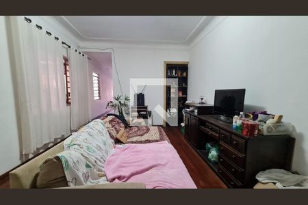 Casa à venda com 3 quartos, 242m² em Liberdade, São Paulo