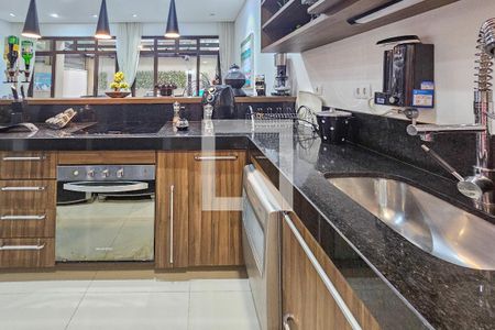 Cozinha de apartamento para alugar com 3 quartos, 125m² em Loteamento Joao Batista Juliao, Guarujá