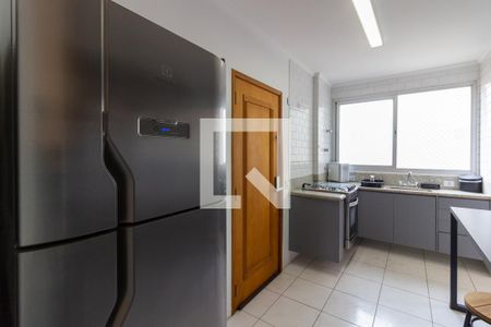 Cozinha de apartamento para alugar com 3 quartos, 100m² em Jardim Paulista, São Paulo