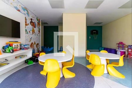 Apartamento à venda com 3 quartos, 120m² em Santa Teresinha, São Paulo