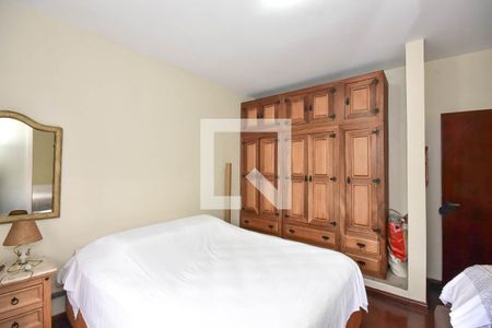 Quarto 1 de casa à venda com 3 quartos, 485m² em Vila Morse, São Paulo