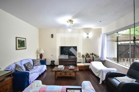 Sala de casa à venda com 3 quartos, 485m² em Vila Morse, São Paulo