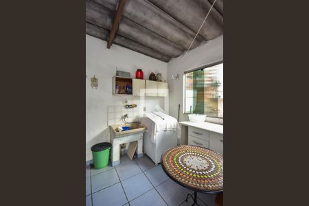 Área de Serviço de casa à venda com 3 quartos, 485m² em Vila Morse, São Paulo